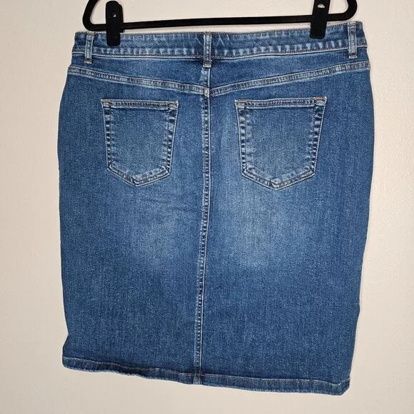 ⭐️Garnet Hill 16 Denim Skirt Knee Length Front Slit Patch Pocket Medium Wash - Picture 3 of 6